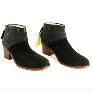 TOMS Leila Suede Dotted Wool Black boot bootie 6.5